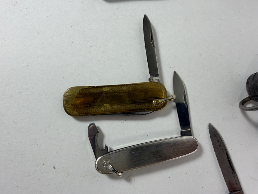 Collection Of Vintage Folding Pocket Knives Including Imperial Ulster And Advertising Multi Tools Made In USA [Photo 9]