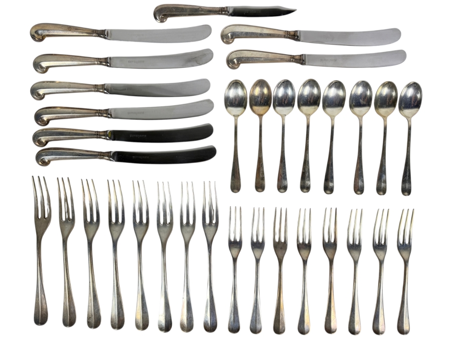 Stieff Williamsburg Queen Anne .925 Sterling Silver 31 Piece Flatware Set Made In USA [1,120g Of Sterling] ($2,538 Melt Value) Plus 625.9g Of Sterling Handled Knives