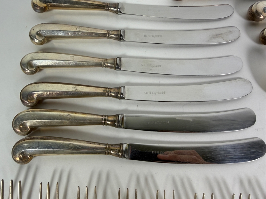 Stieff Williamsburg Queen Anne .925 Sterling Silver 31 Piece Flatware Set Made In USA [1,120g Of Sterling] ($2,538 Melt Value) Plus 625.9g Of Sterling Handled Knives [Photo 5]