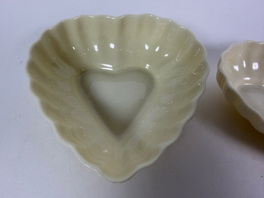 Pair Of Vintage Belleek Heart-shaped Dishes From Ireland 5.5W And 4.5W [Photo 2]