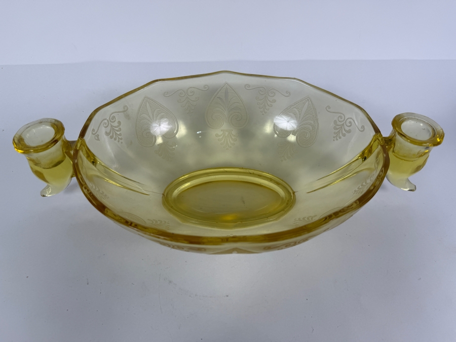 Fostoria Trojan Pattern Candle Bowl in Topaz Yellow 12.5W X 7D X 3.25H [Photo 4]