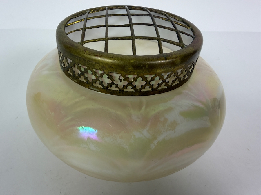 Antique Bohemian Art Nouveau Kralik Iridescent Glass Rose Bowl Vase With Metal Frog 4.5H [Photo 4]