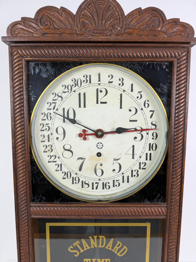 Antique New Haven Clock Company 'Referee' Model Store Regulator Calendar Wall Clock Working 15.5W X 5D X 31.5H [Photo 3]