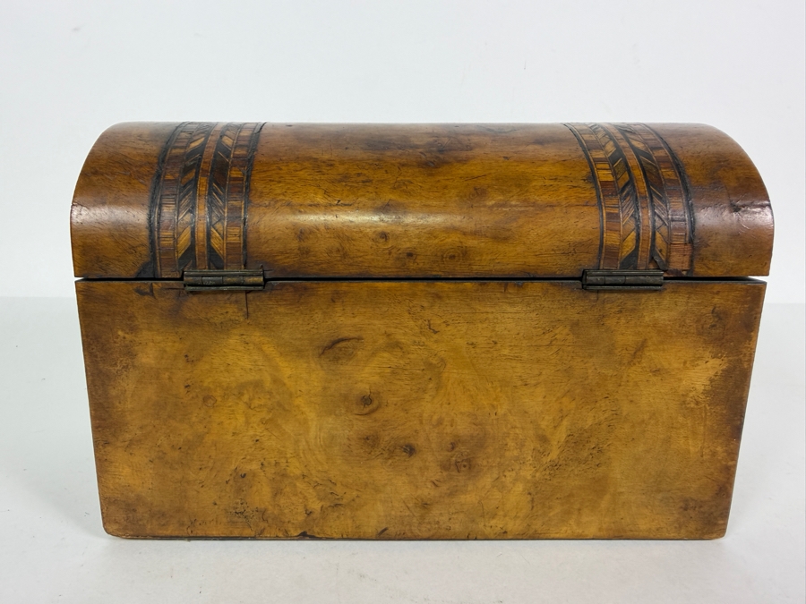 Antique Victorian Walnut Domed Tea Caddy Featuring Distinctive Herringbone Inlay 9W X 5D X 6H [Photo 4]