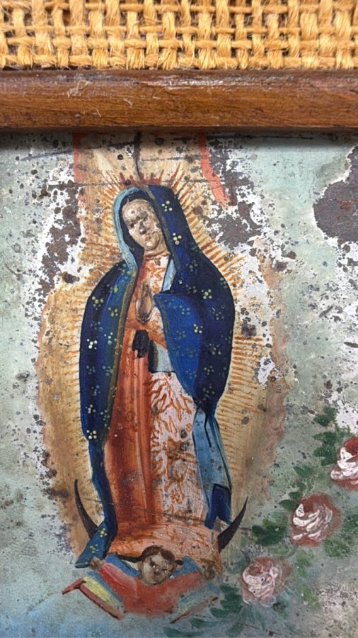 Antique Original Mexican Retablo Painting On Tin Depicting Three Figures Kneeling In Prayer Before An Apparition Of Our Lady Of Guadalupe, The Virgin Mary 6.5 X 4.5 Framed 9.5 X 7.5 [Photo 4]