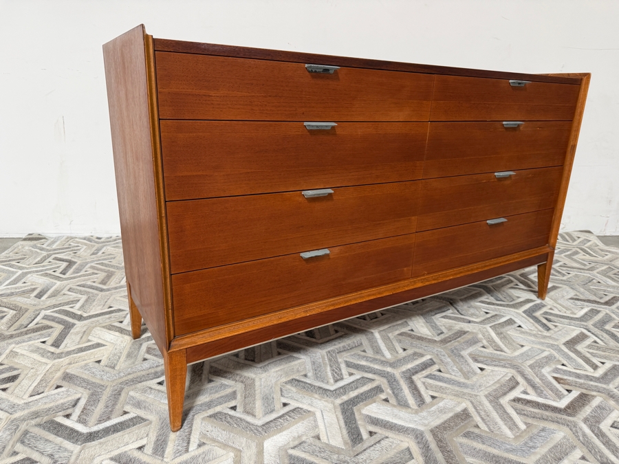 Mid-Century Modern 8-Drawer Chest Of Drawers Dresser With Freestanding 2-Drawer Mirror By Cavalier Corporation Chattanooga, TN Dresser Measures 56W X 18D X 32.5H [Photo 6]