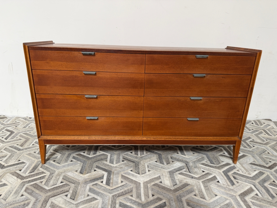 Mid-Century Modern 8-Drawer Chest Of Drawers Dresser With Freestanding 2-Drawer Mirror By Cavalier Corporation Chattanooga, TN Dresser Measures 56W X 18D X 32.5H [Photo 4]