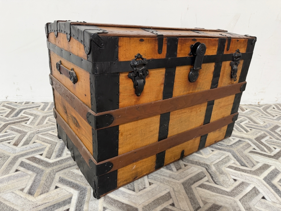 Antique Early 20th Century American Rolling Pine Blanket Chest Featuring Black Metal Strap Mounts 34W X 21D X 24.5H [Photo 5]