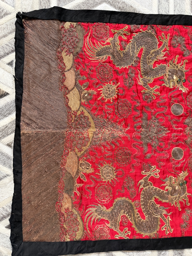 Antique Chinese Gold and Silk Embroidered Textile Panel Likely Dating from the Qing Dynasty (1644-1911) Featuring Three Dragons 25.5 X 32 [Photo 8]
