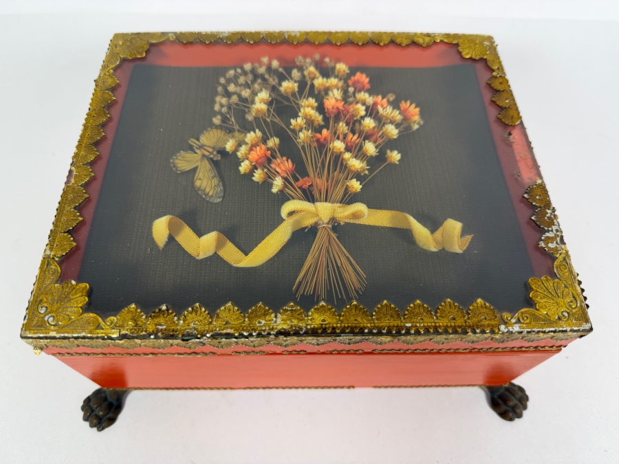 Vintage Footed Box Featuring a Bouquet Of Dried Flowers 9W X 8D X 4H [Photo 2]