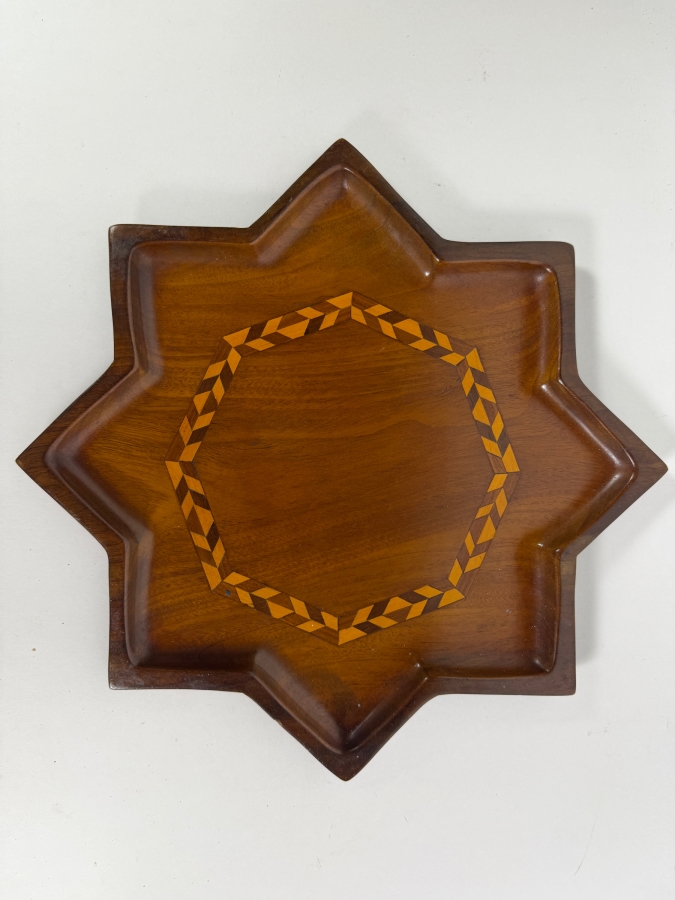 Wooden Inlaid Tray with a Star-shaped Border 12.75W [Photo 2]