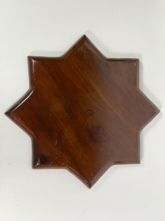 Wooden Inlaid Tray with a Star-shaped Border 12.75W [Photo 4]
