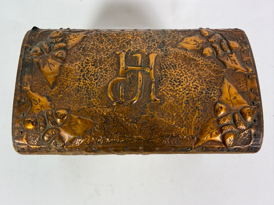 Antique Arts and Crafts Style Carved Wood and Embossed Copper Box 8.5W X 5D X 5H [Photo 5]