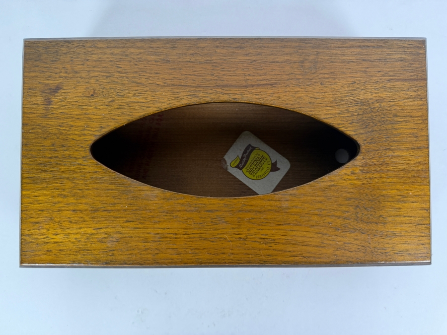 Mid-century Modern 'Gruvwood' Tissue Box made by National Products of Louisville, KY 11W X 6D X 3H [Photo 4]