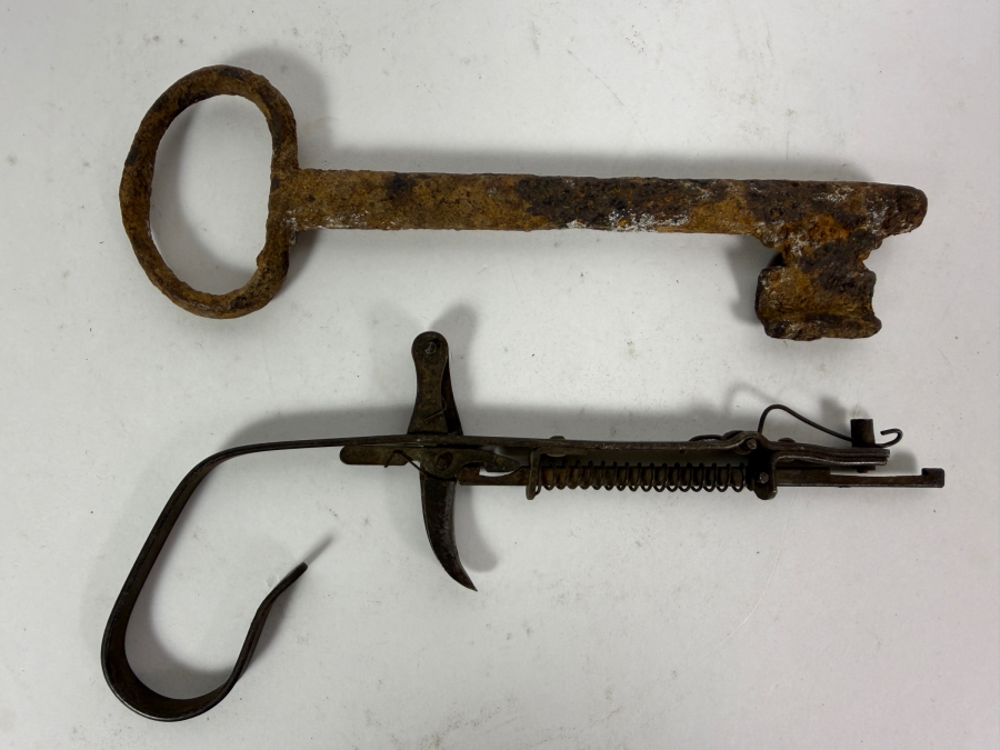 Antique Iron Skeleton Key 8'L and Antique Spring Loaded Device [Photo 2]