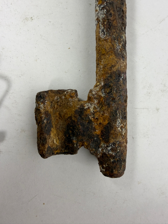 Antique Iron Skeleton Key 8'L and Antique Spring Loaded Device [Photo 6]