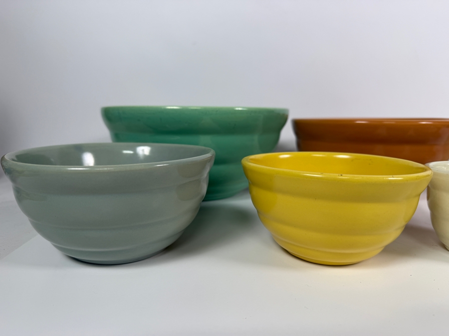 Collection Of Vintage Bauer Pottery Ring Ware Multicolor Ceramic Nesting Mixing Bowls Made In USA 3.5' - 9.5'W [Photo 4]