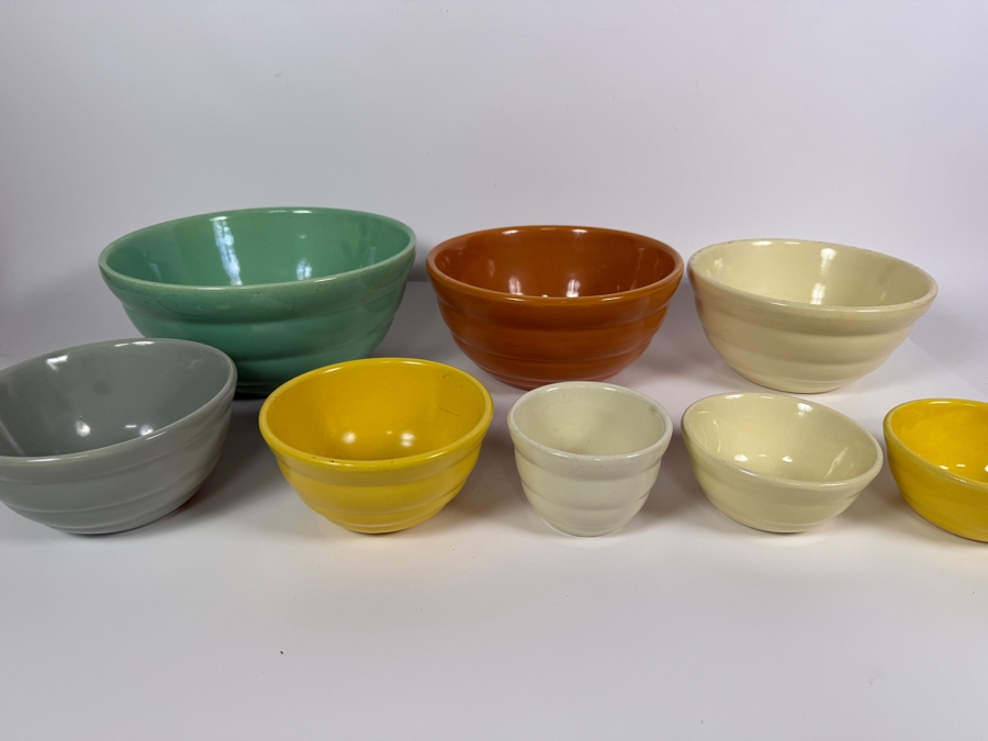 Collection Of Vintage Bauer Pottery Ring Ware Multicolor Ceramic Nesting Mixing Bowls Made In USA 3.5' - 9.5'W [Photo 3]