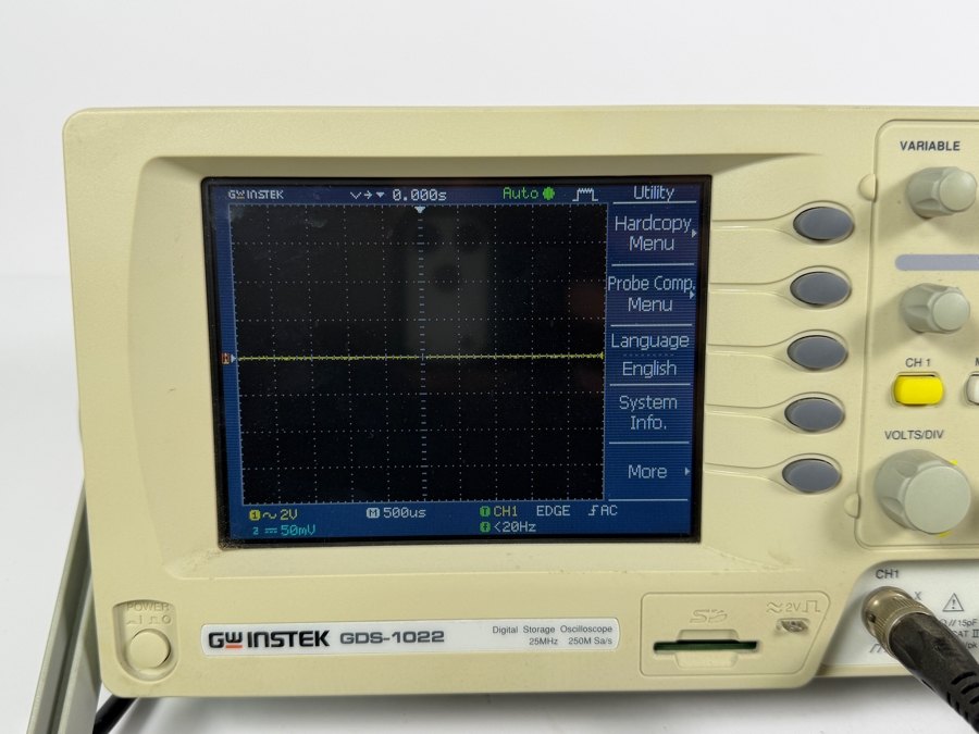 GW Instek GDS-1022 GDS-1000 Series 2 Channel 25MHz Digital Storage Oscilloscope [Photo 3]