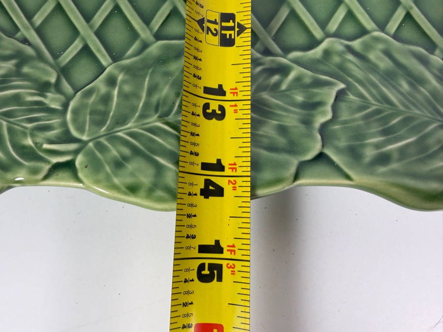 Vintage Bordallo Pinheiro Green Majolica Leaf And Lattice Rectangular Serving Platter Made In Portugal 18.5'W X 14'H [Photo 7]