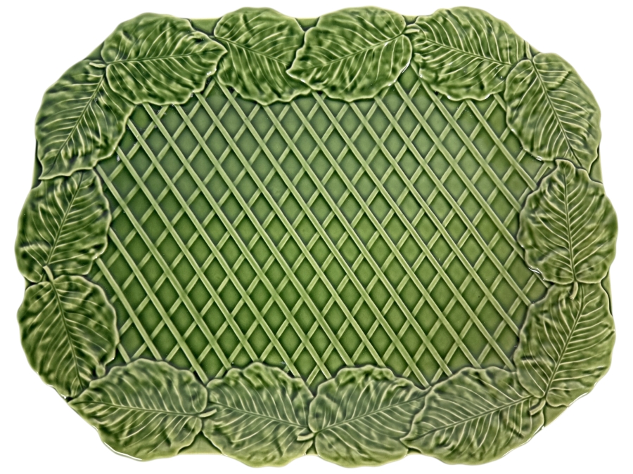 Vintage Bordallo Pinheiro Green Majolica Leaf And Lattice Rectangular Serving Platter Made In Portugal 18.5'W X 14'H