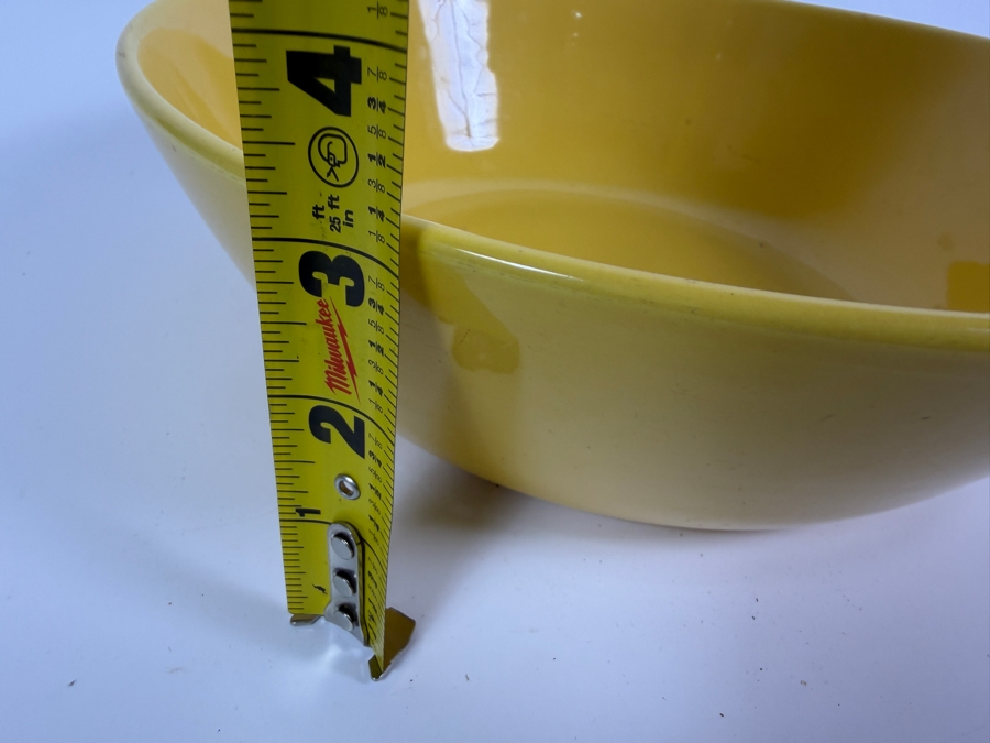 Vintage Bauer Pottery Gloss Yellow Ceramic Mixing Salad Bowl Made In USA 10.5'W X 3.25'H [Photo 7]