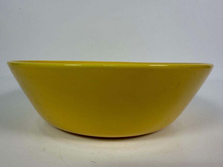 Vintage Bauer Pottery Gloss Yellow Ceramic Mixing Salad Bowl Made In USA 10.5'W X 3.25'H [Photo 2]