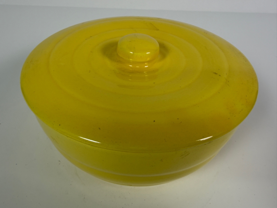 Vintage Bauer Pottery La Linda Yellow Gloss Covered Casserole Serving Dish Made In USA 8'W X 4'H [Photo 3]