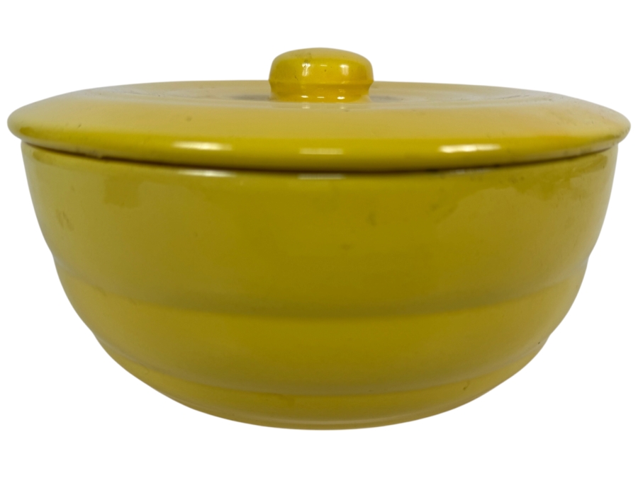 Vintage Bauer Pottery La Linda Yellow Gloss Covered Casserole Serving Dish Made In USA 8'W X 4'H