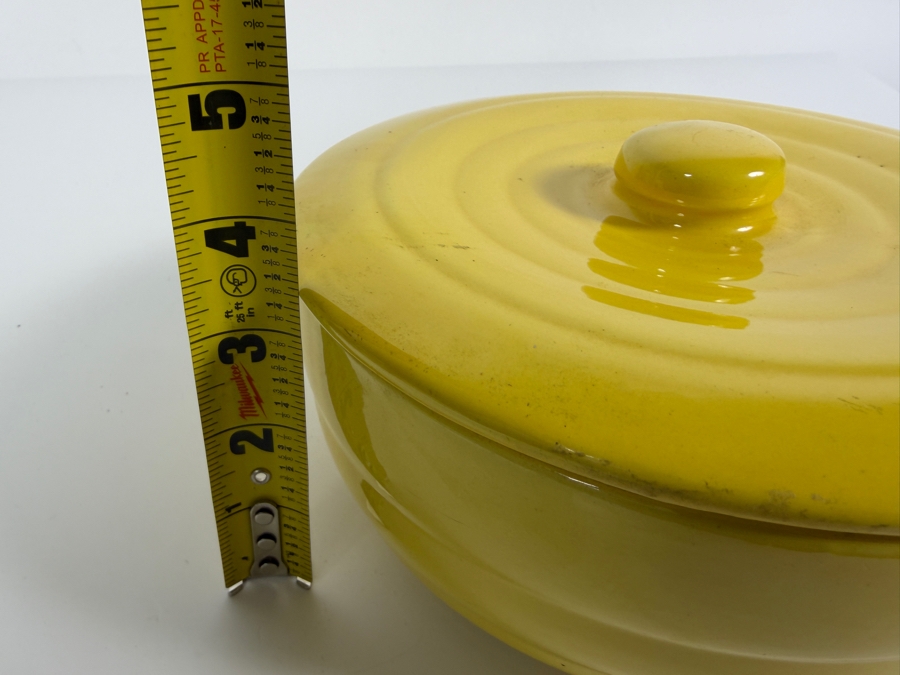 Vintage Bauer Pottery La Linda Yellow Gloss Covered Casserole Serving Dish Made In USA 8'W X 4'H [Photo 6]