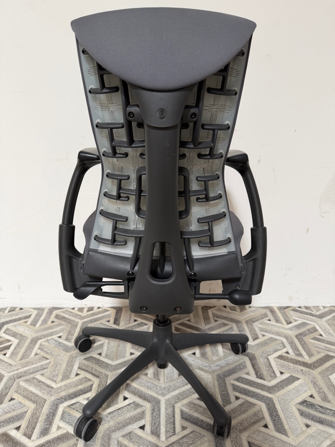 Herman Miller Embody Ergonomic Office Task Chair In Charcoal Rhythm Fabric 43.5'H [Photo 6]