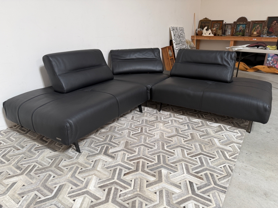Gamma Arredamenti Smart Black Leather Low Profile Corner Sectional Sofa With Adjustable Backrests Made In Italy 96'W  [Photo 4]