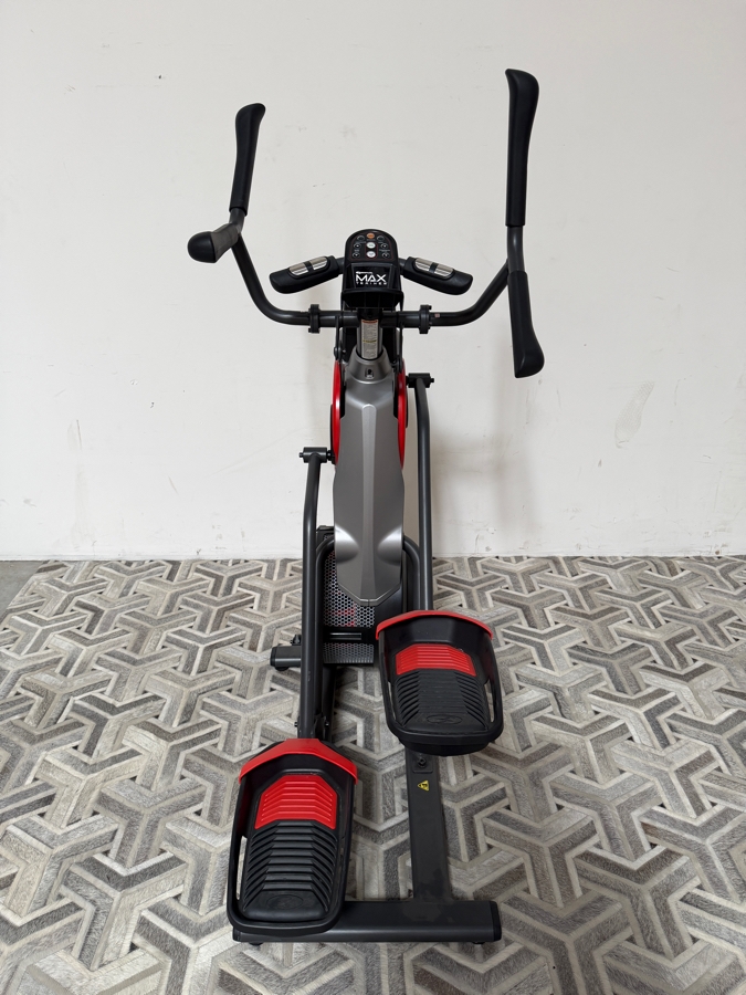 Bowflex Max Trainer M5 Compact Elliptical Stepper Hybrid Machine With 16 Resistance Levels And Bluetooth Smart Technology [Photo 3]