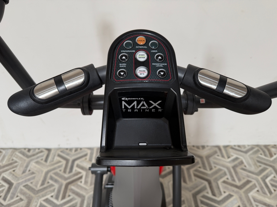Bowflex Max Trainer M5 Compact Elliptical Stepper Hybrid Machine With 16 Resistance Levels And Bluetooth Smart Technology [Photo 4]