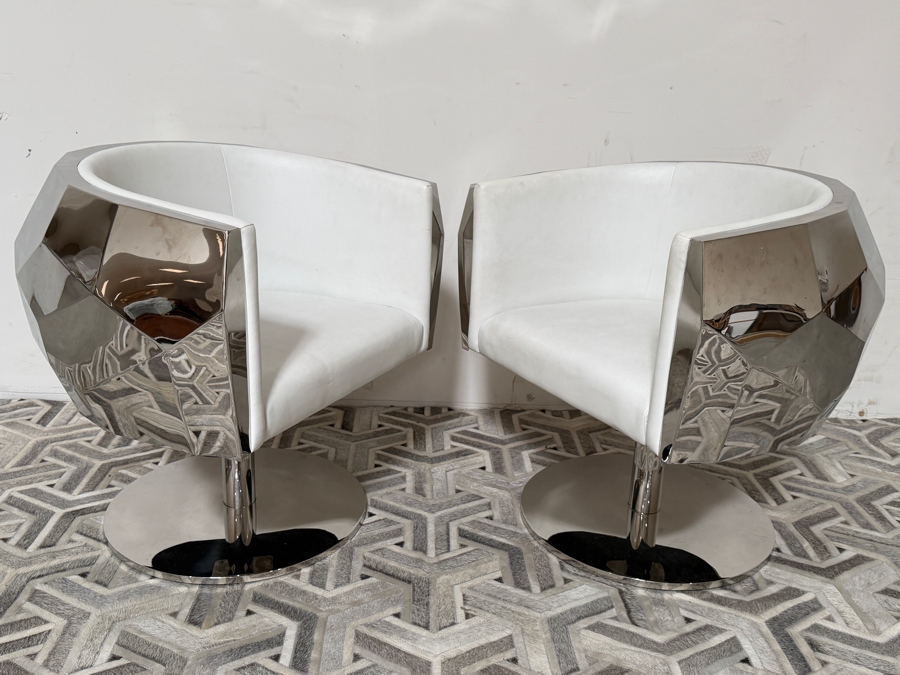 Pair of Fendi Casa Style 'Crystal' Faceted Polished Chrome and White Premium Leather Swivel Armchairs  [Photo 4]