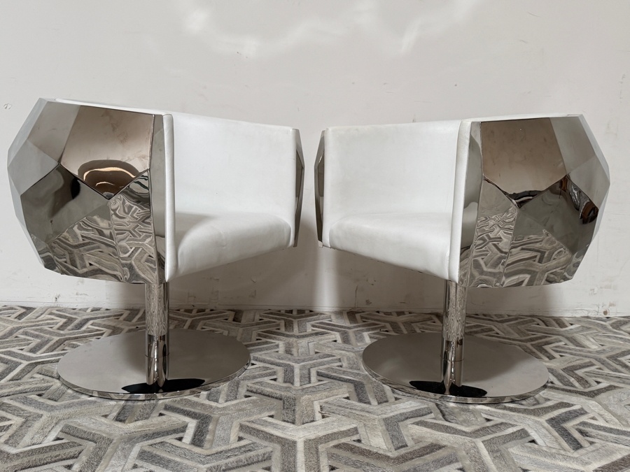 Pair of Fendi Casa Style 'Crystal' Faceted Polished Chrome and White Premium Leather Swivel Armchairs  [Photo 5]