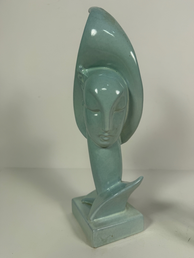 Vintage Haeger Pottery Gazelle Figurine 7.5H and Royal Haeger Ceramic Lady Head Vase With Chip in Back Corner 13H [Photo 5]