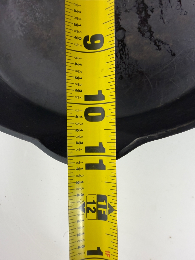 Vintage Griswold #8 Cast Iron Skillet 11 X 15 [Photo 4]