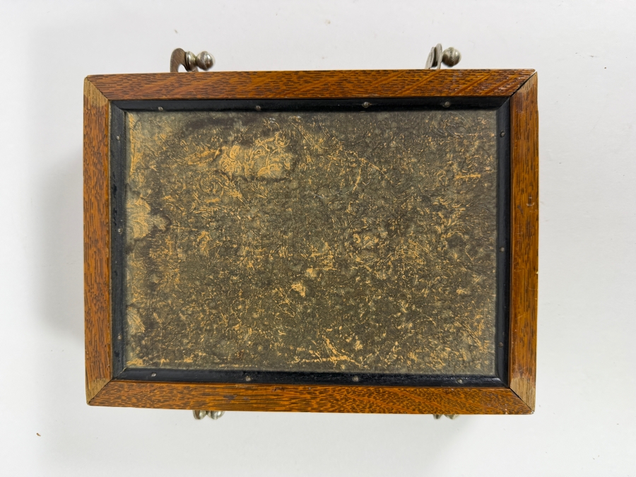 Just Added - Vintage Tiger Oak Tri Fold Vanity Shaving Mirror 20'W [Photo 5]