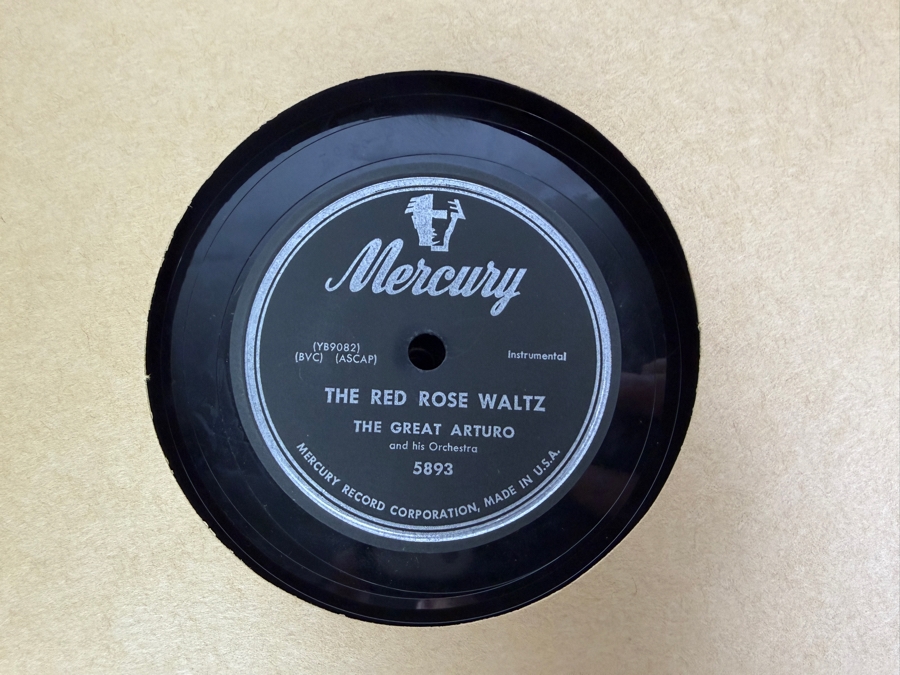 Just Added - Collection of American Singer and Actress Patti Page's (Best-Selling 1950s Female Artist) Personal Vinyl Records with 2 of the Record Albums Personally Signed by Patti Page - Acquired Directly From Patti Page's Stepdaughter With Rare Records [Photo 28]