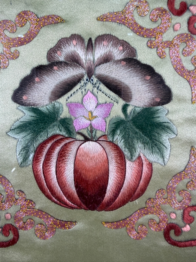 Just Added - Vintage 20th Century Chinese Silk Embroidery Panel Framed 16.5 X 29.5 [Photo 8]