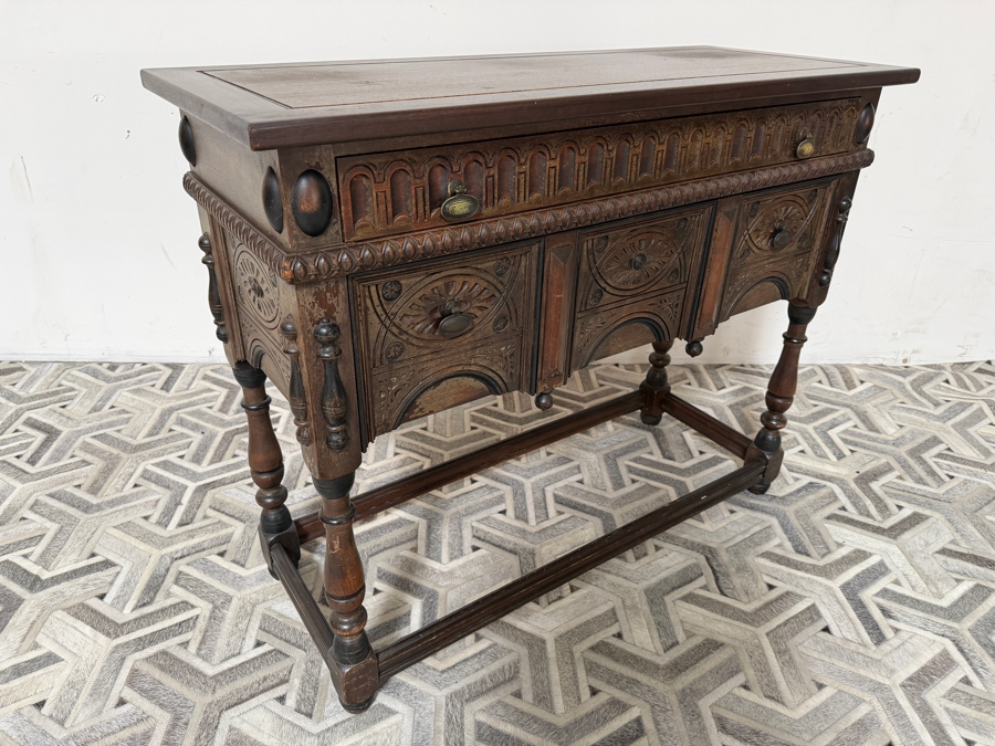 Just Added - Stunning Vintage Jacobean Style Kittinger Furniture Carved Oak Sideboard 44W X 18D X 35.5H [Photo 9]