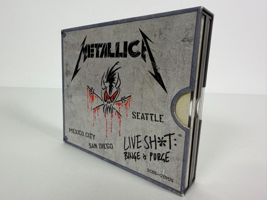 Metallica 'Live Sh*t: Binge & Purge' Compact Reissue 5-Disc Box Set Featuring 3 Live Audio CDs (Mexico City 1993) And 2 Live Concert DVDs (San Diego 1992 & Seattle 1989) [Photo 2]