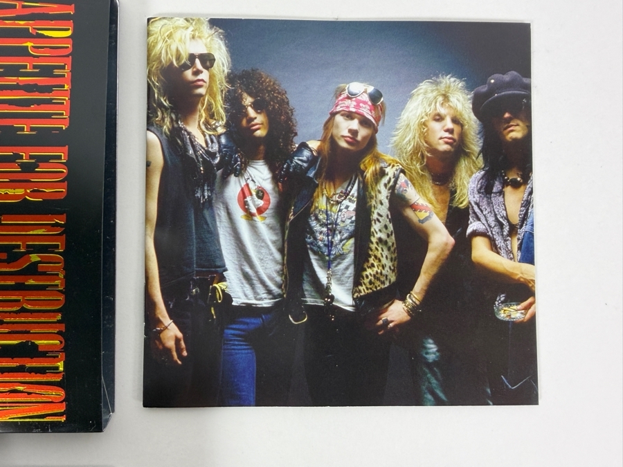 Guns N' Roses 'Appetite for Destruction' Deluxe Edition Remastered 2-CD Set Featuring Foil-Art Picture Slipcase And Comprehensive Collector's Booklet [Photo 5]