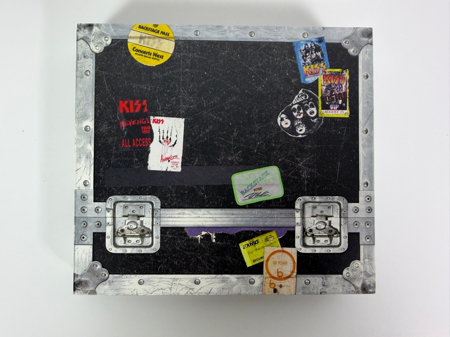KISS 'Alive! 1975–2000' Remastered 4-CD Anthology Box Set Featuring A Road Case Graphic Outer Slipcase, 72-Page Collector's Booklet, And The Complete 'Millennium Concert' Audio Archive [Photo 7]