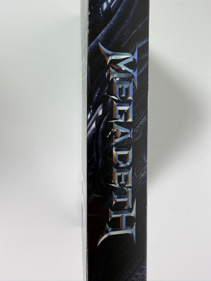 Megadeth Dystopia Limited Edition Deluxe Fan Package CD With Virtual Reality Goggles [Photo 3]