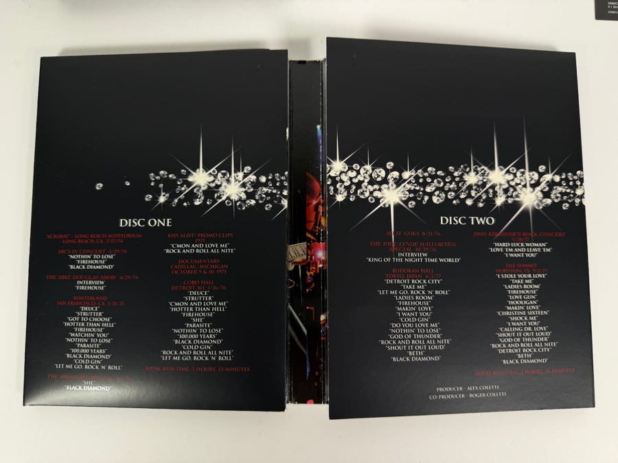 Kiss Kissology The Ultimate Kiss Collection Vol 1 1974 1977 Two Disc DVD Box Set With Bonus Disc [Photo 3]