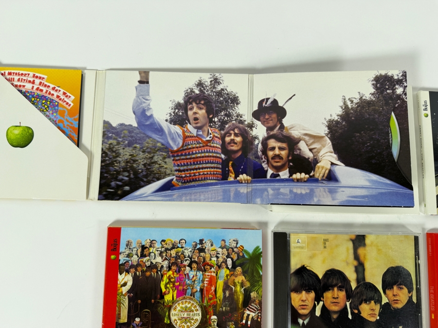 The Beatles Studio Remasters Compilation And White Album Box Set Compact Disc Six Album Lot [Photo 2]