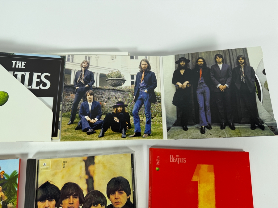 The Beatles Studio Remasters Compilation And White Album Box Set Compact Disc Six Album Lot [Photo 4]