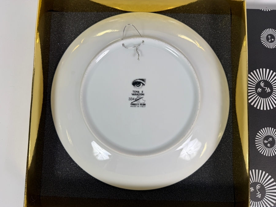 Authentic Fornasetti 'Tema e Variazioni' (Theme and Variations) Porcelain Wall Plate No. 334 – 'Silenzio' (Silence) 10.5'W Retails $185 [Photo 4]